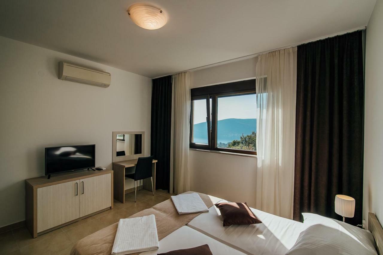 Vista Residence Herceg Novi Eksteriør billede